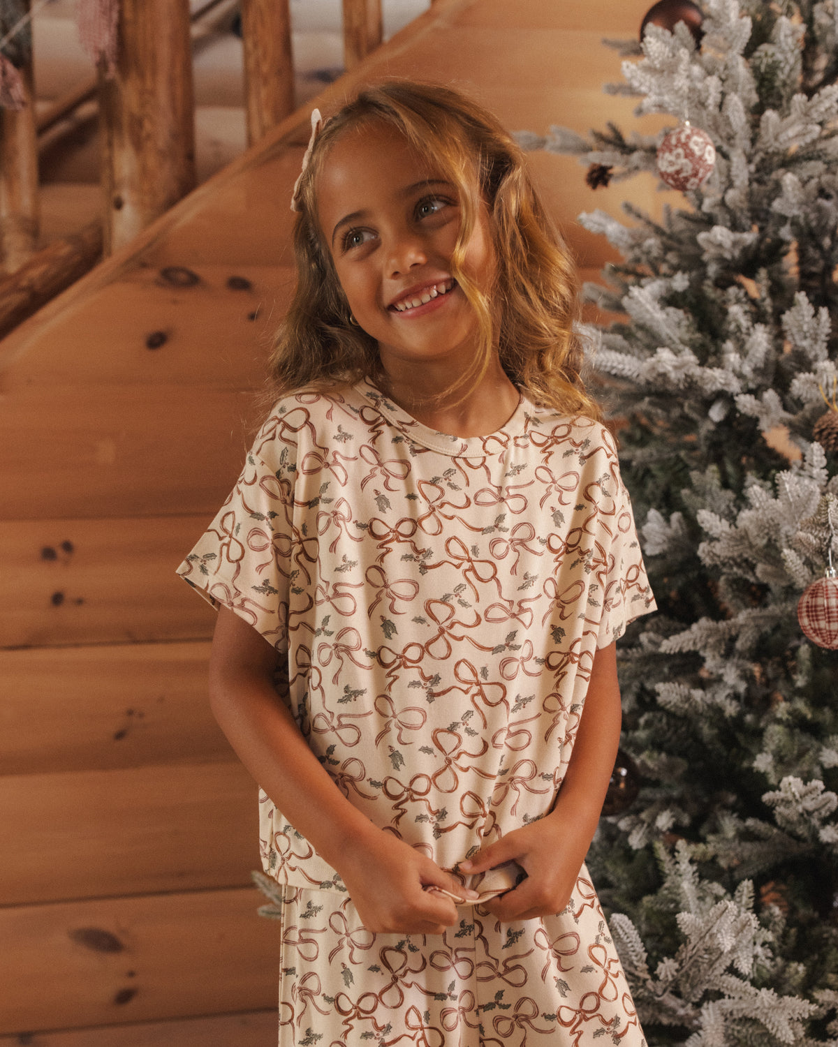 Rylee + Cru Girl's Ruthie Set | Ribbons Detail Lifestyle Model Portrait