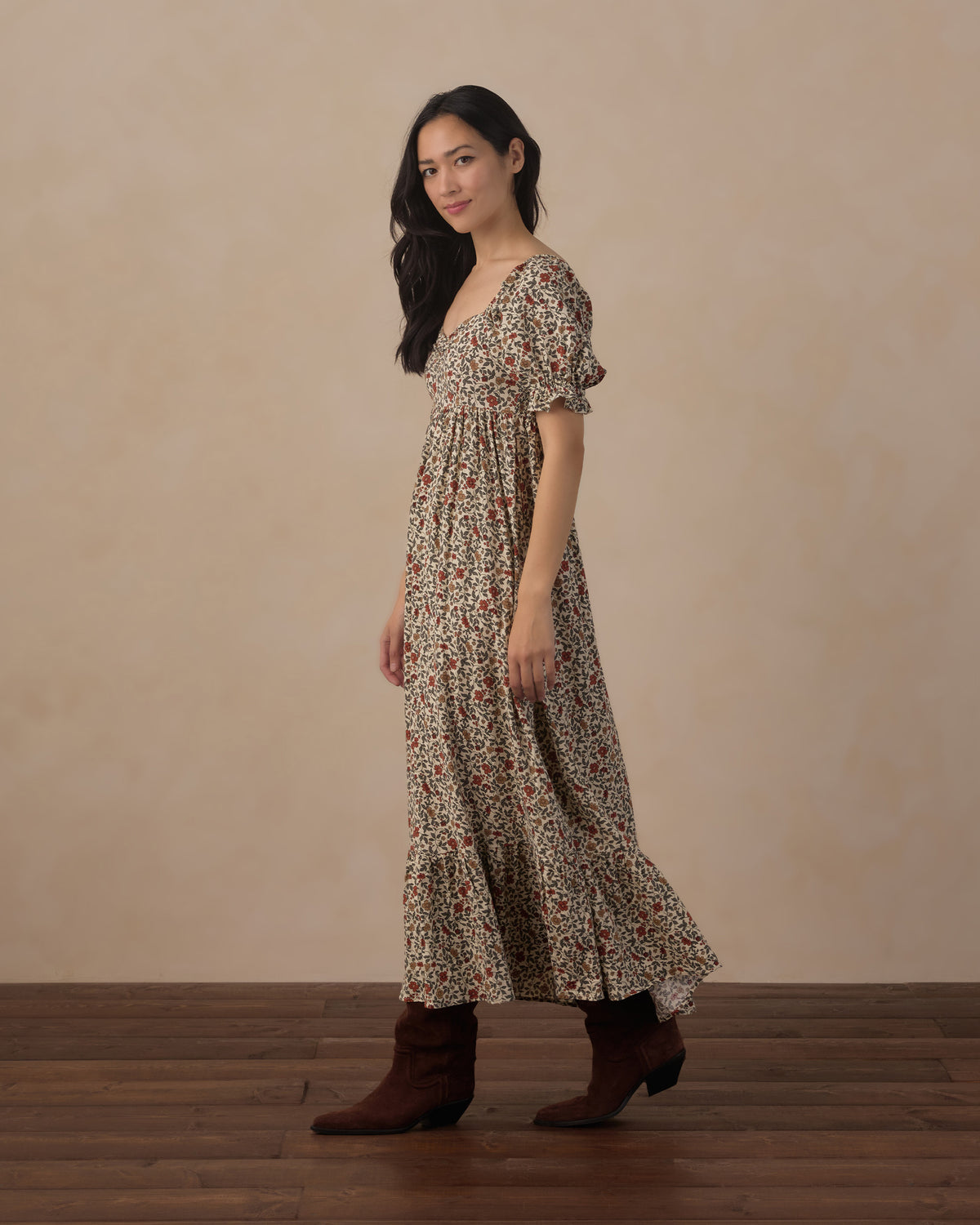 Side View Rylee + Cru Women's Chloe Dress | Holiday Floral