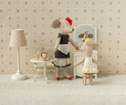 Beautician Mouse - Mum Mouse styled scene with baby mouse