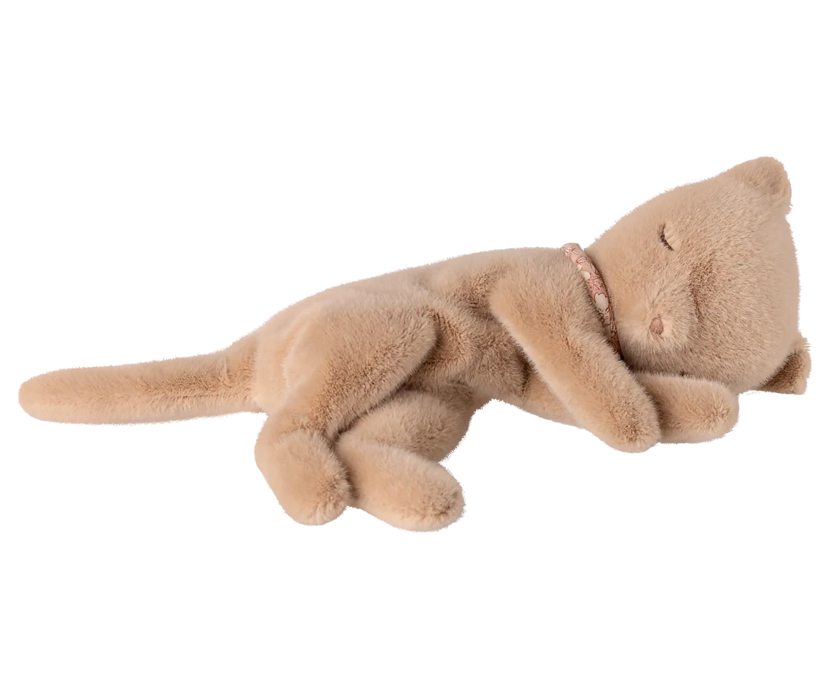 Maileg Sleeping kitten plush || Small, Cream peach