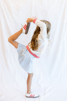 parfum de fit pleaded skirt with outfit idea 