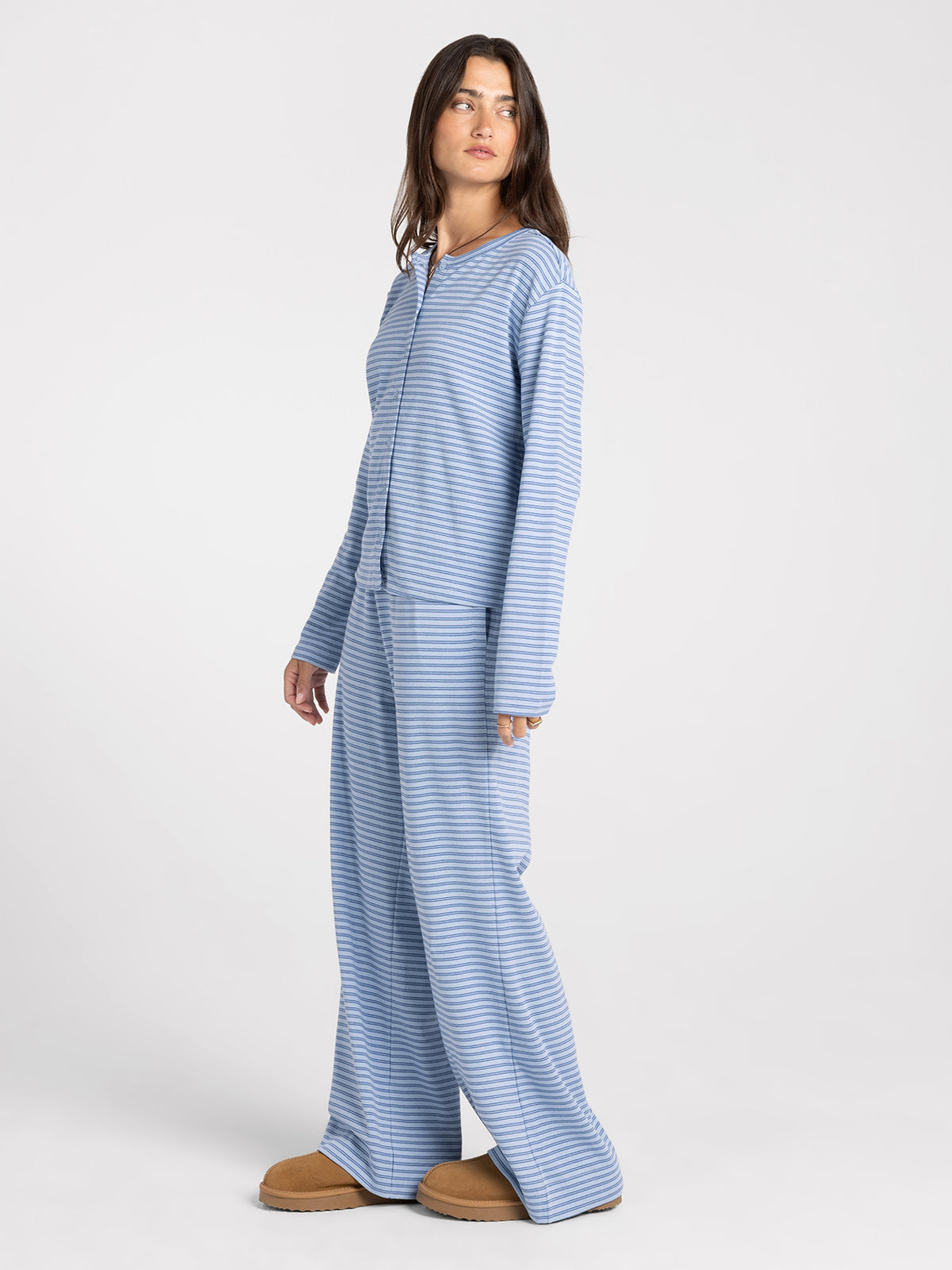Thready & Supply Ellery Pajama Set | Blue Stripe side angle model photo